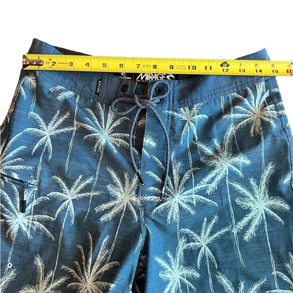 Rip Curl Men's Ultimate Mirage Revert Stretch‎ Board Shorts Size 28